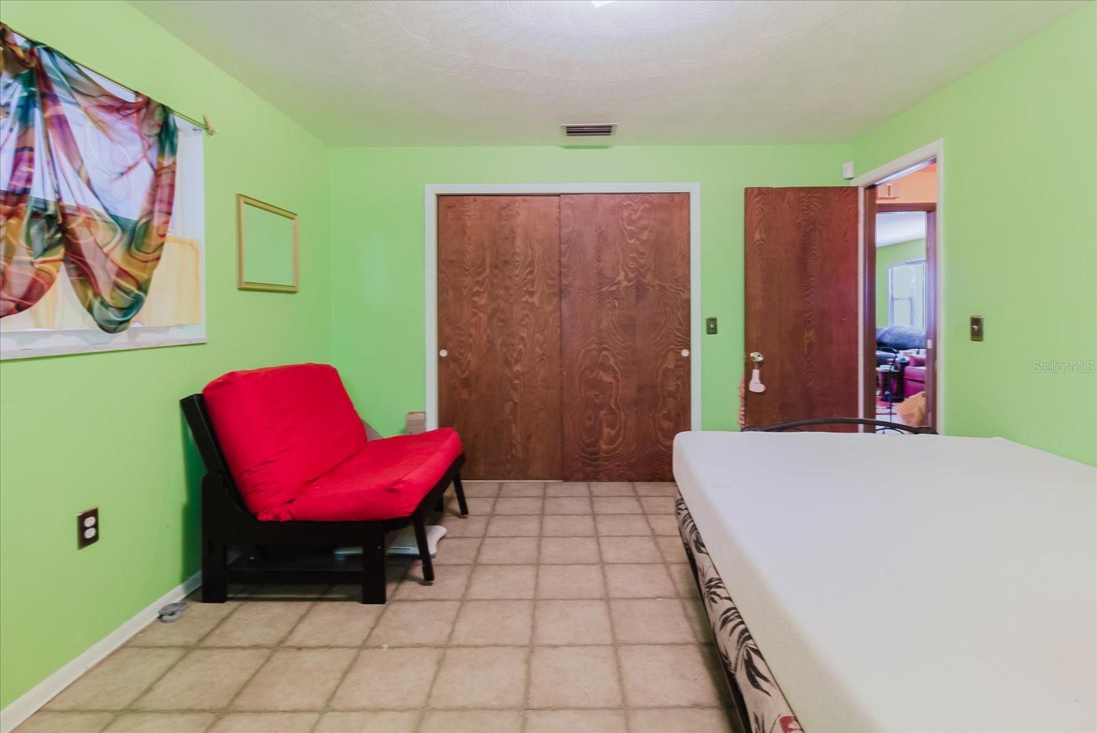 549 E CENTER ST, TARPON SPRINGS, FL, 34689