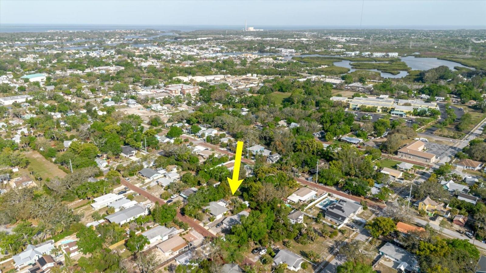 549 E CENTER ST, TARPON SPRINGS, FL, 34689