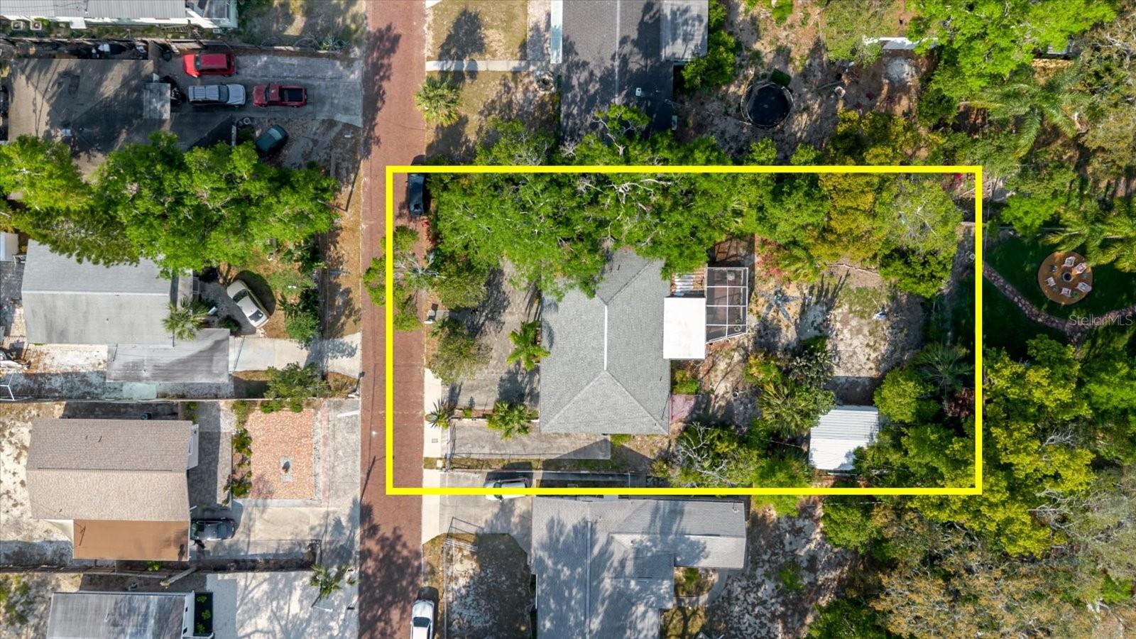 549 E CENTER ST, TARPON SPRINGS, FL, 34689