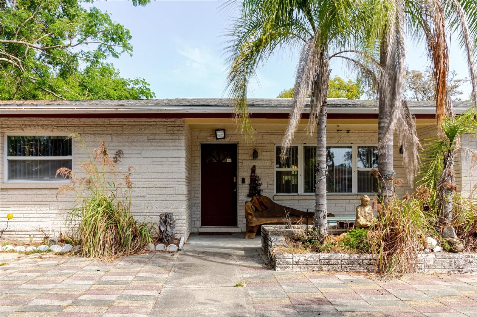 549 E CENTER ST, TARPON SPRINGS, FL, 34689