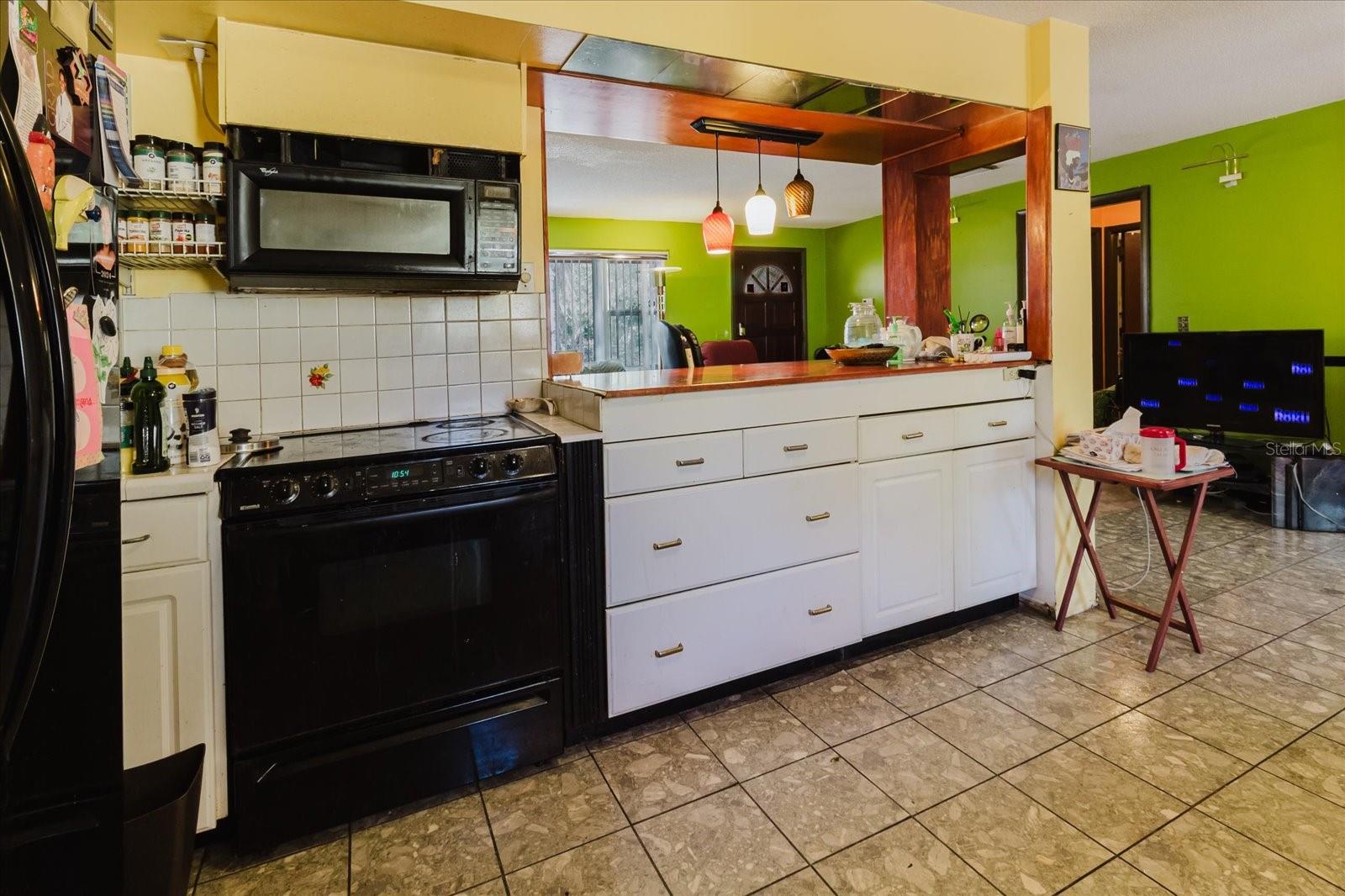 549 E CENTER ST, TARPON SPRINGS, FL, 34689