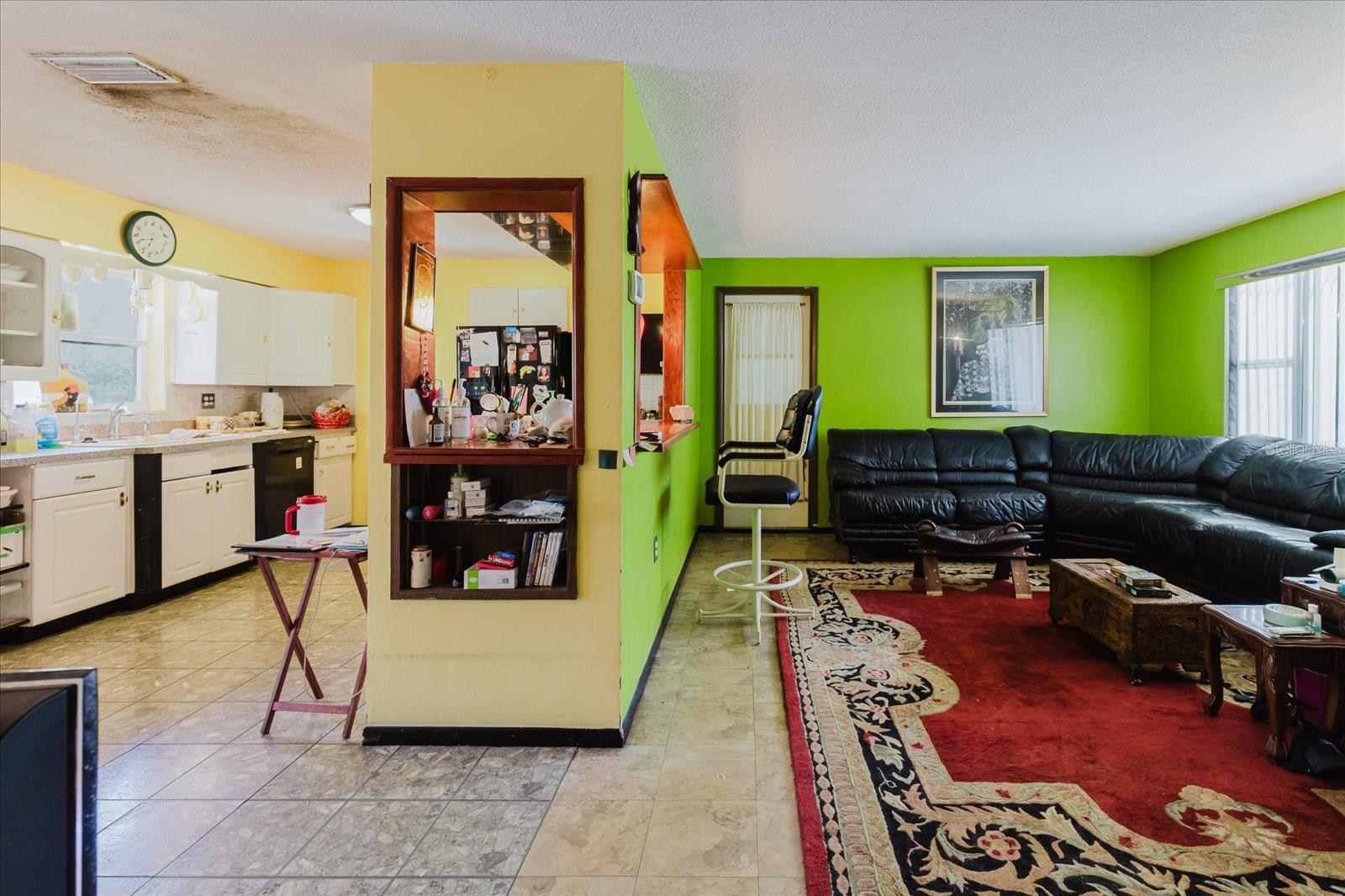 549 E CENTER ST, TARPON SPRINGS, FL, 34689