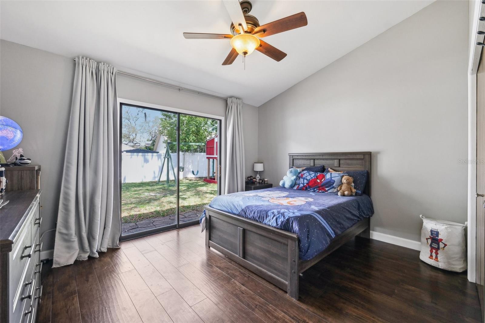 1235 RAINBROOK CIR, VALRICO, FL, 33596