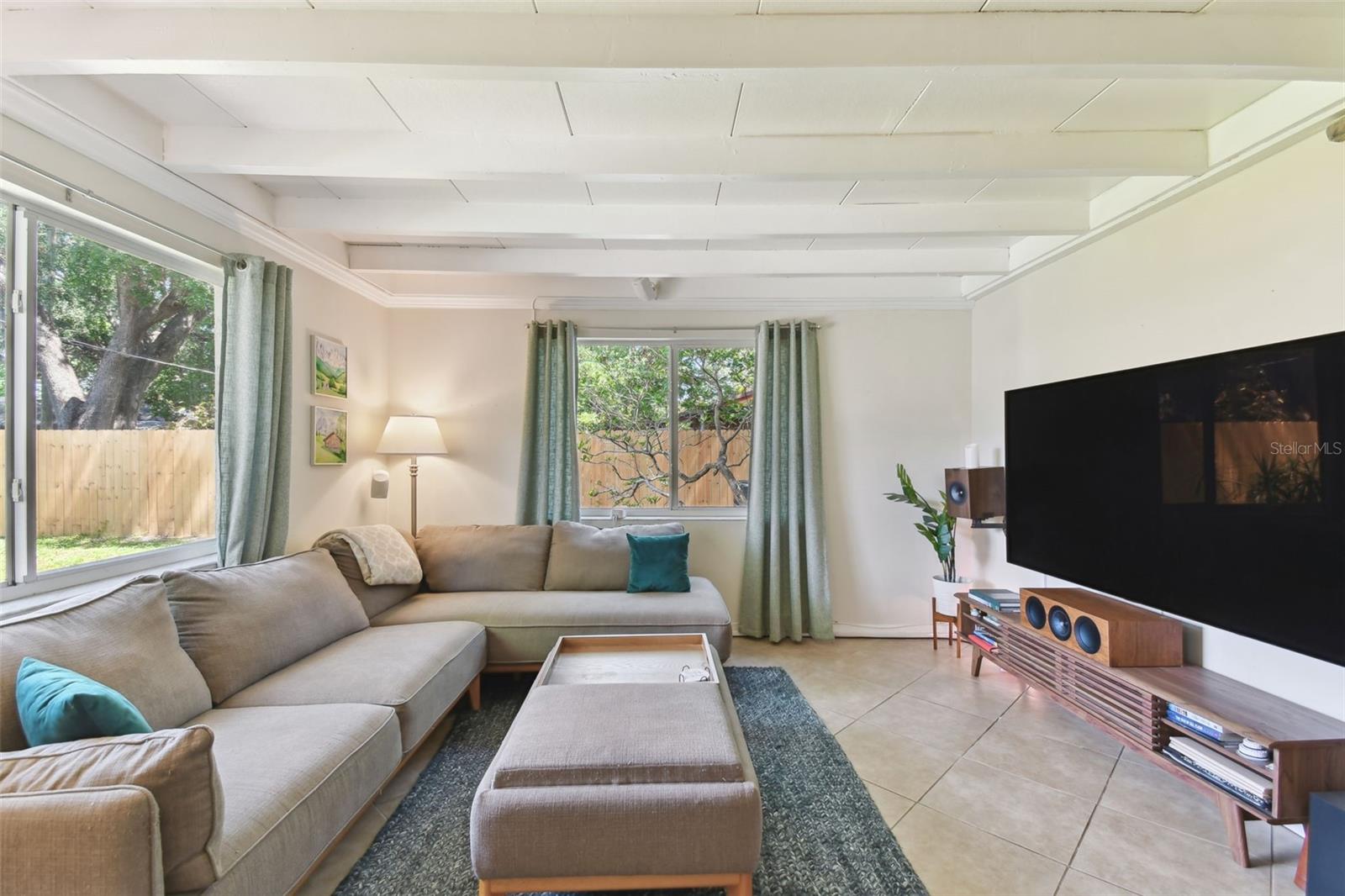 4007 W BAY VILLA AVE, TAMPA, FL, 33611