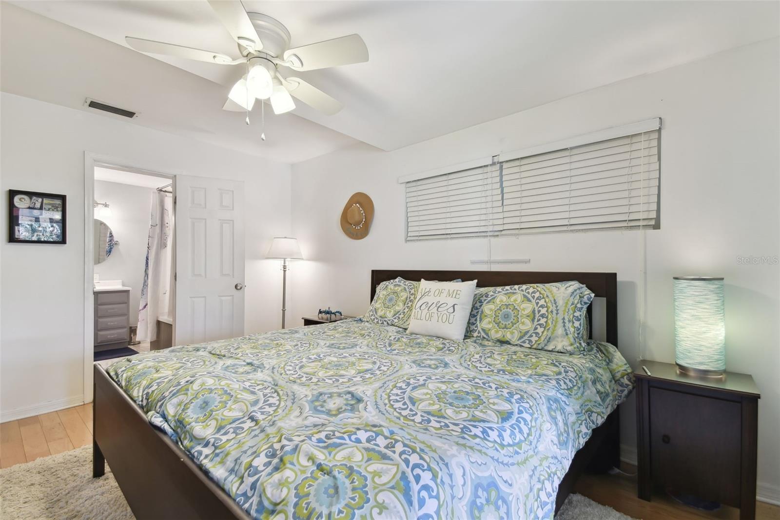 4007 W BAY VILLA AVE, TAMPA, FL, 33611