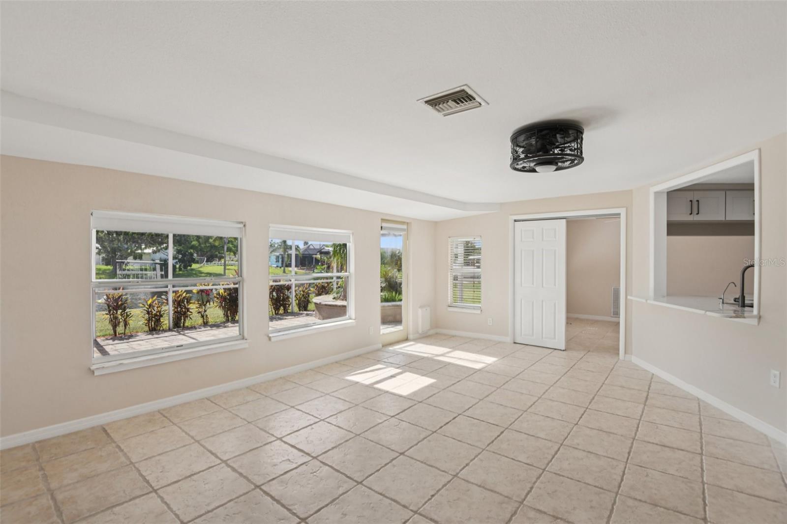 6357 SPANISH MAIN DR, APOLLO BEACH, FL, 33572