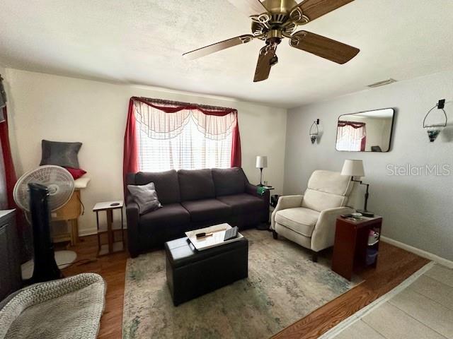 147 ELDORADO DR, DEBARY, FL, 32713