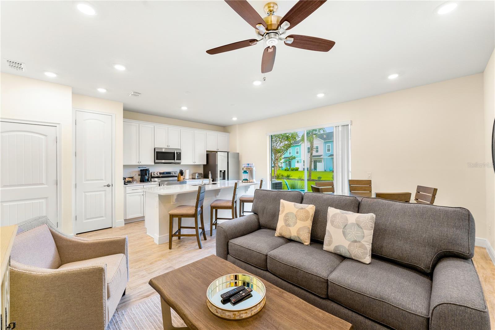 2967 CASTAWAY LN, KISSIMMEE, FL, 34747