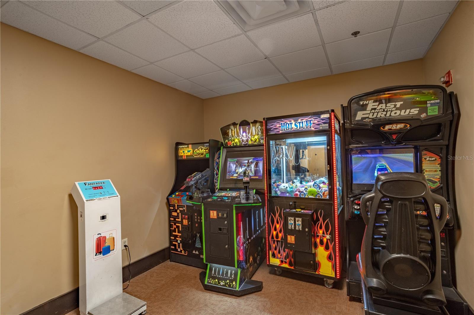 7601 CANADA AVE #320, ORLANDO, FL, 32819