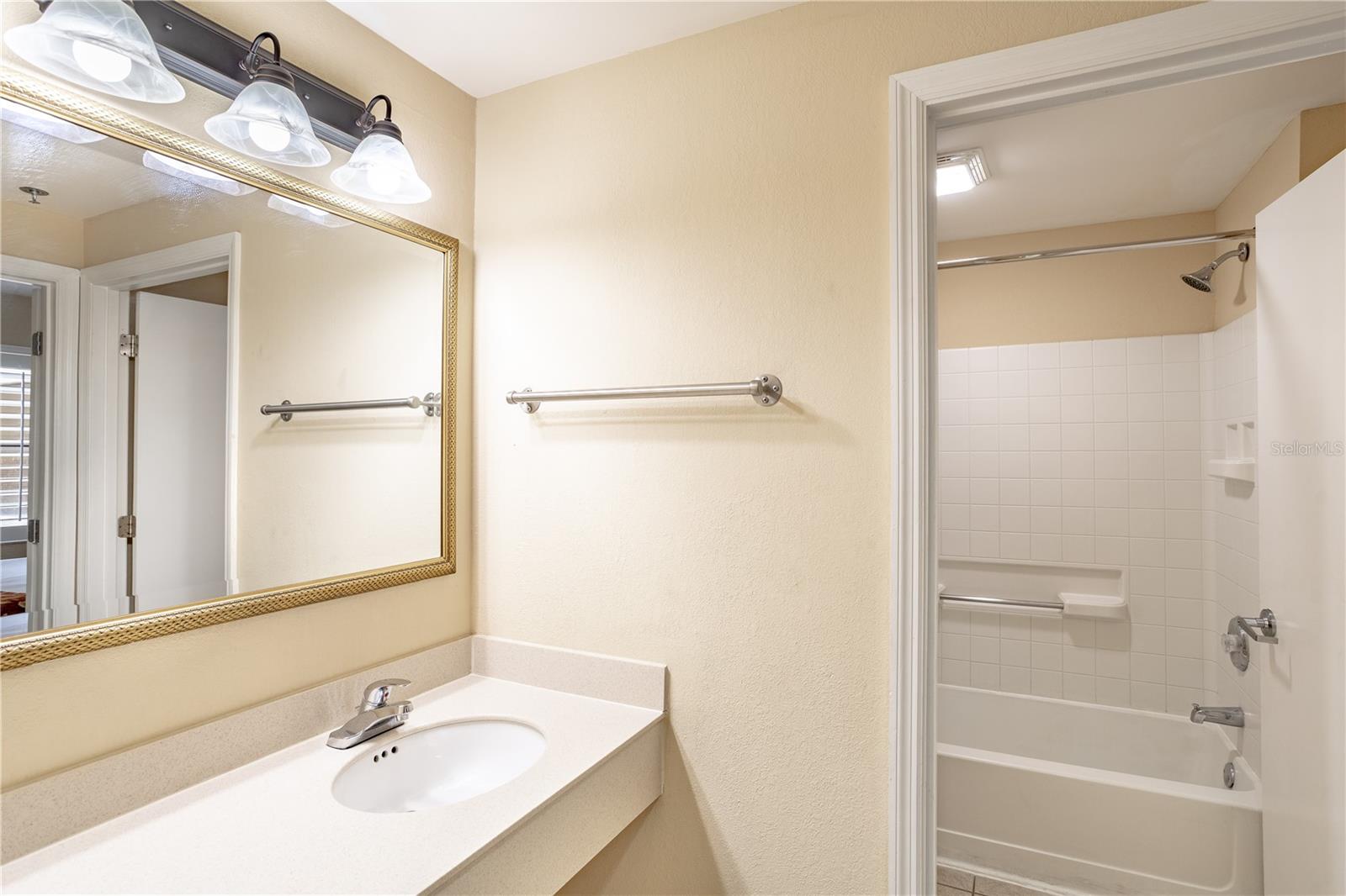 7601 CANADA AVE #320, ORLANDO, FL, 32819