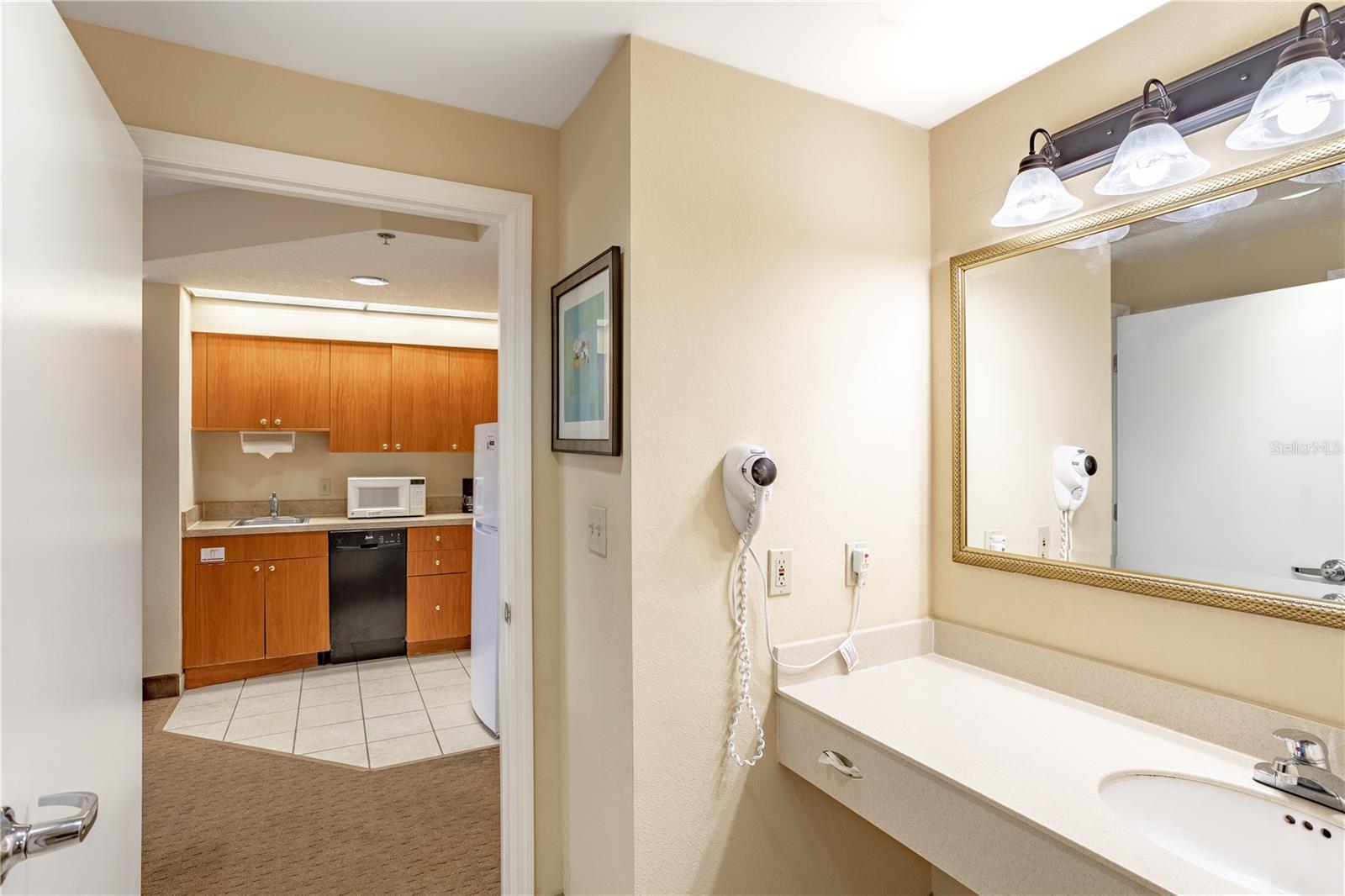 7601 CANADA AVE #320, ORLANDO, FL, 32819