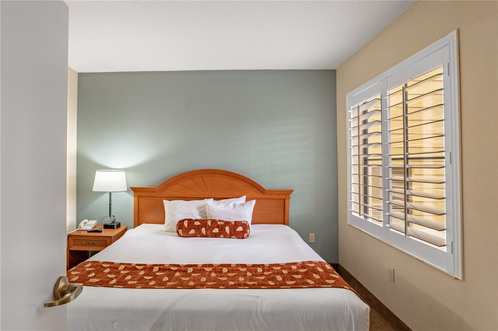 7601 CANADA AVE #320, ORLANDO, FL, 32819