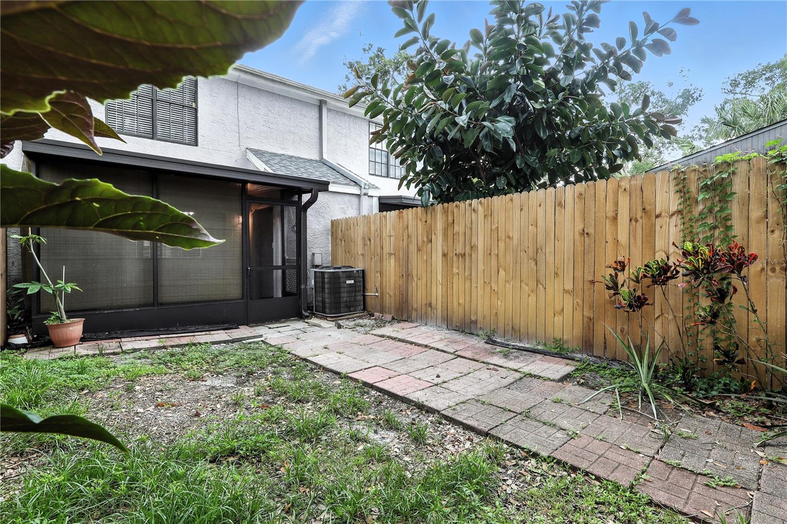 3321 LAUREL VIEW DR, BRANDON, FL, 33511