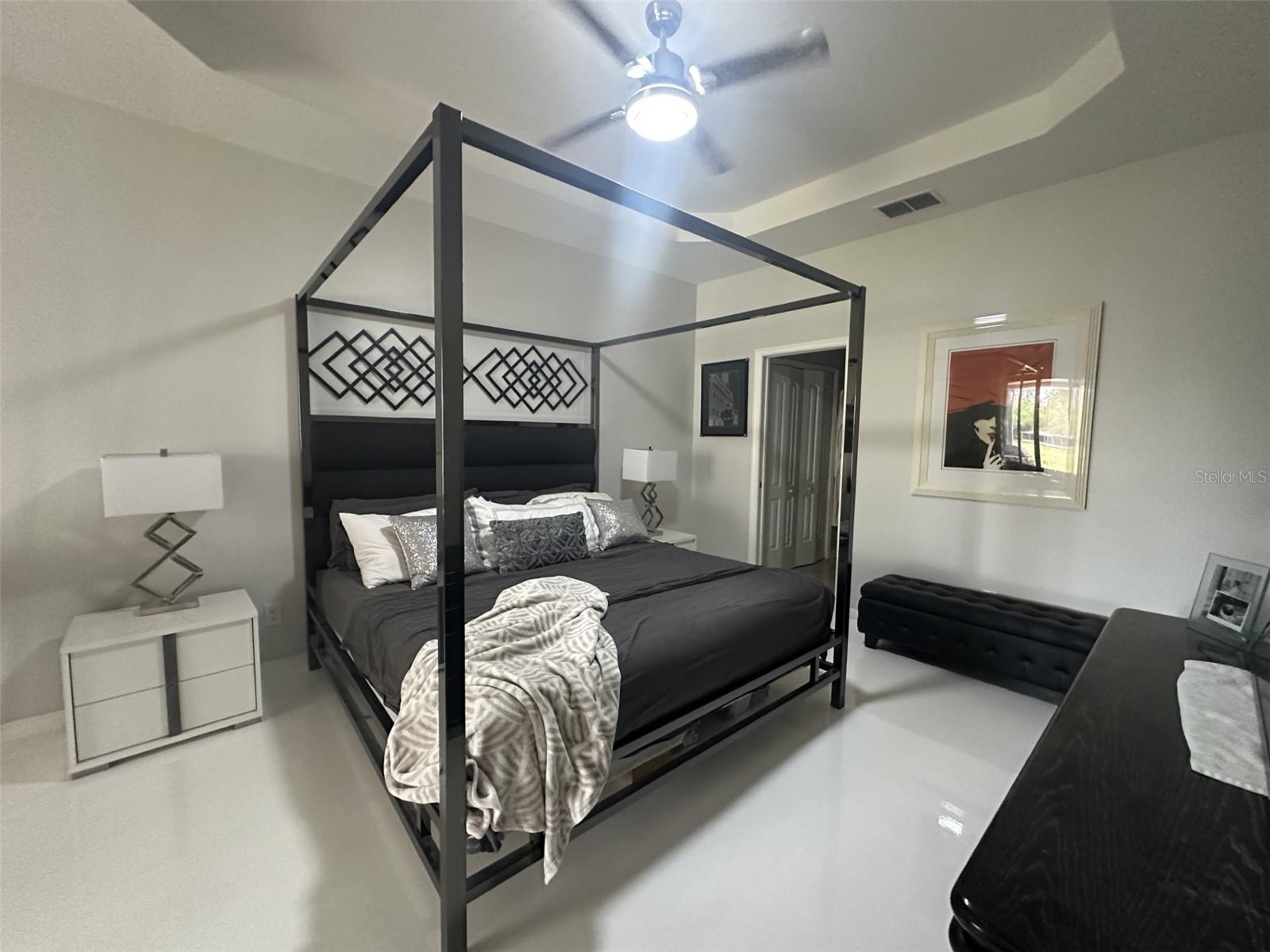 19113 DOVES LANDING DR, TAMPA, FL, 33647