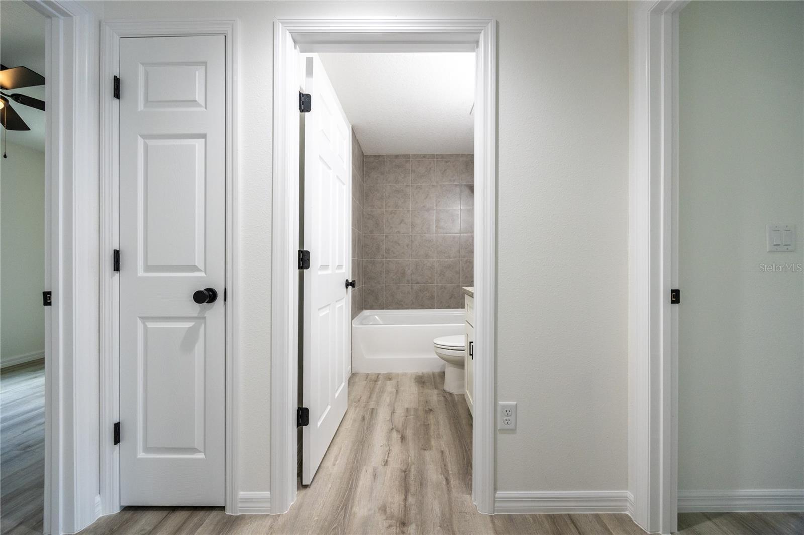 61 FISHER WAY CRSE, OCKLAWAHA, FL, 32179