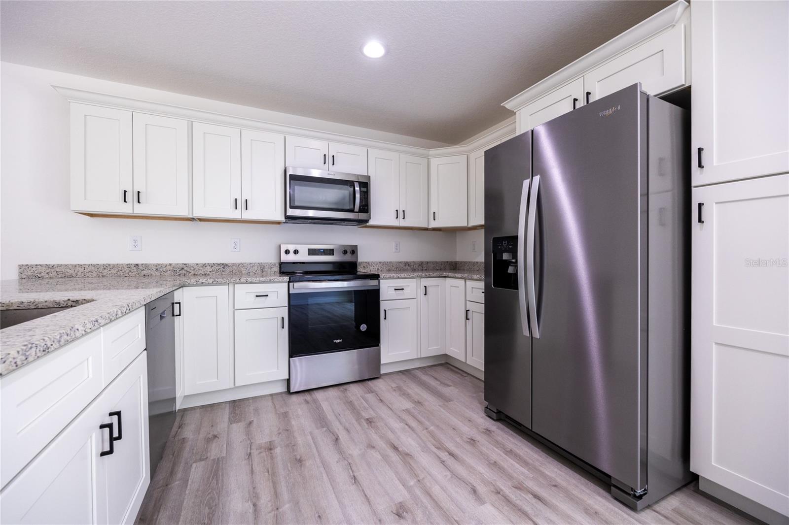 61 FISHER WAY CRSE, OCKLAWAHA, FL, 32179