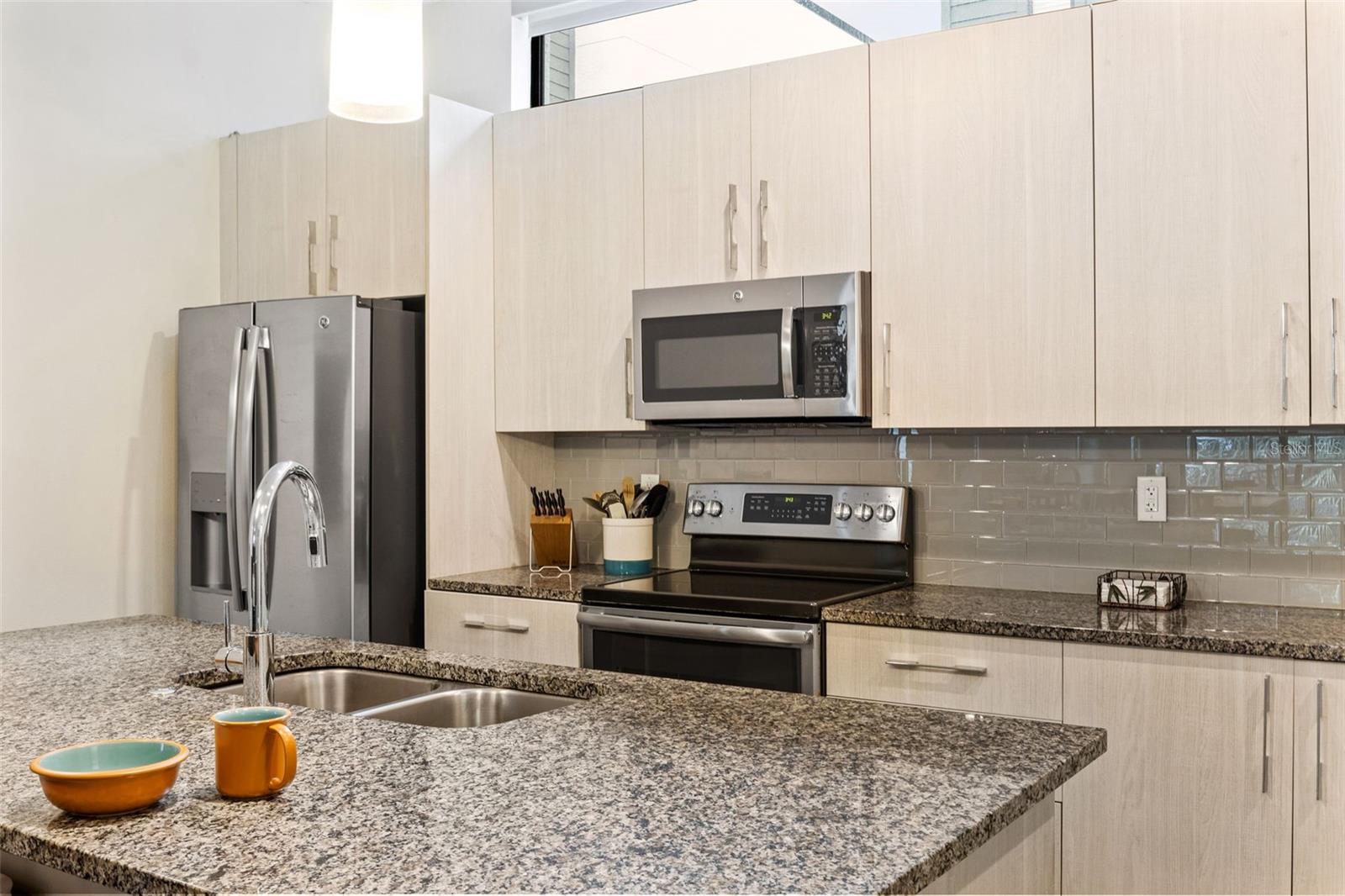 4810 W MCELROY AVE #4, TAMPA, FL, 33611