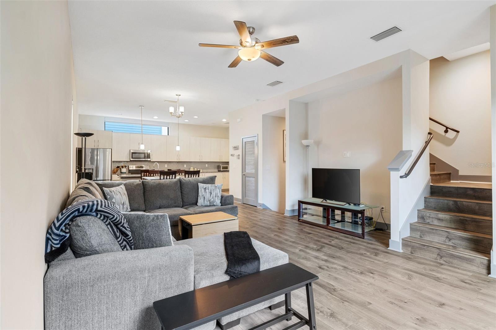 4810 W MCELROY AVE #4, TAMPA, FL, 33611