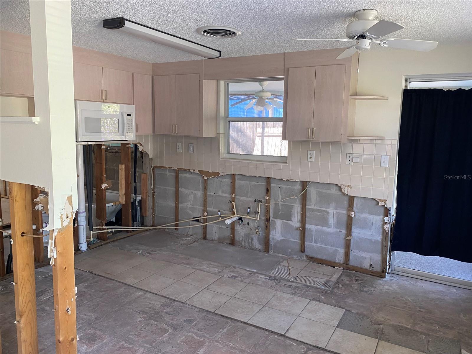 109 COLONIA LN W, NOKOMIS, FL, 34275