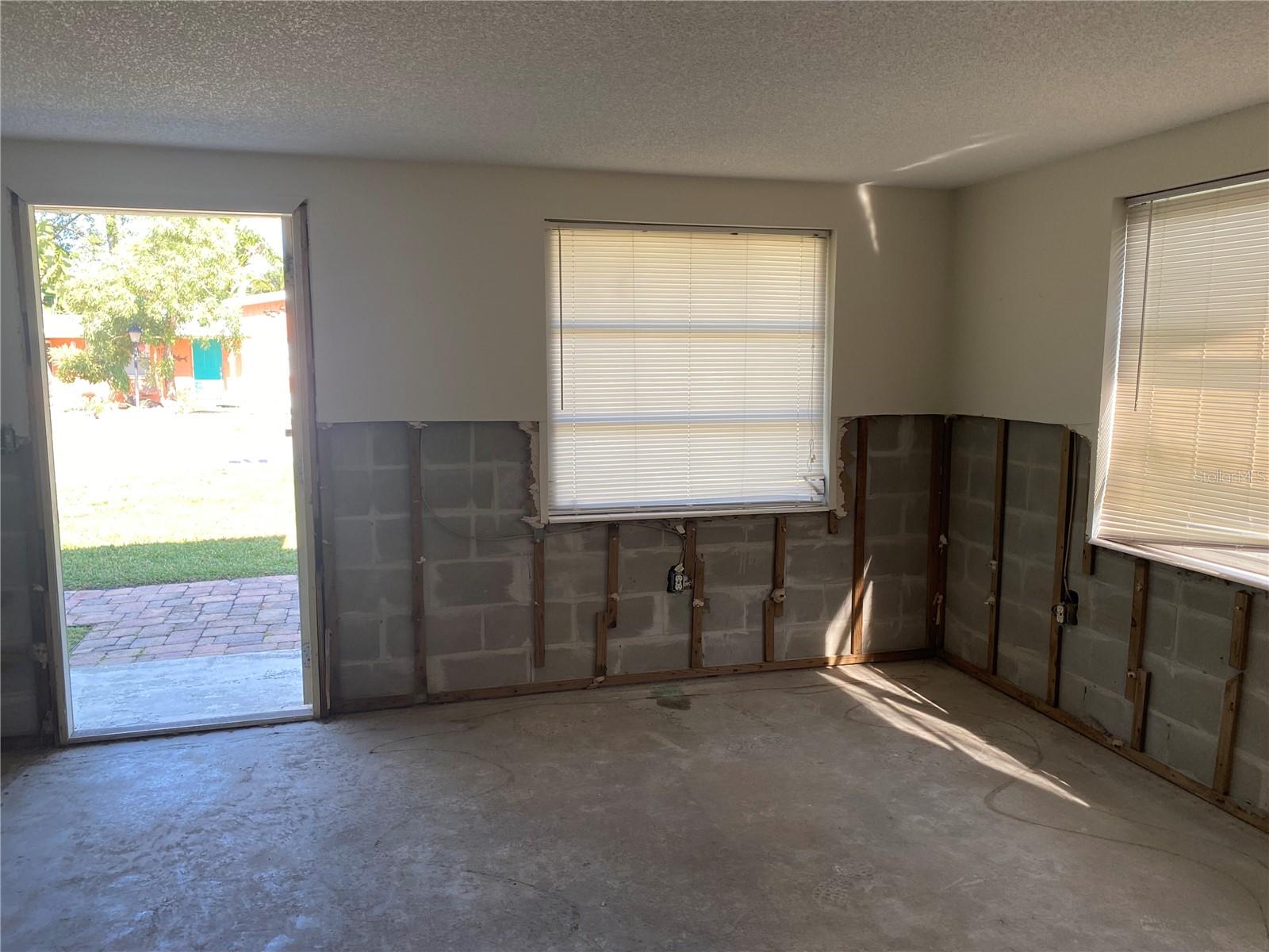 109 COLONIA LN W, NOKOMIS, FL, 34275
