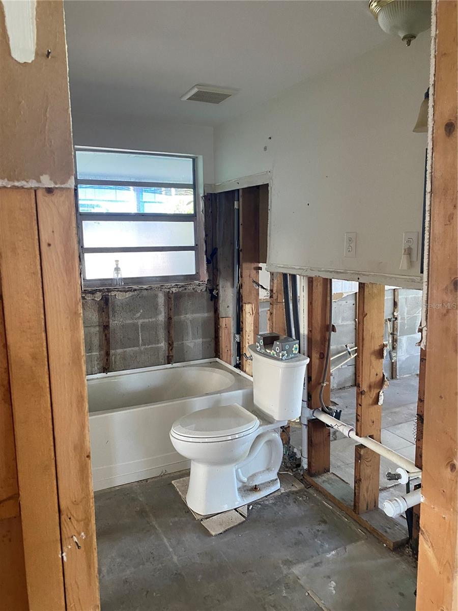 109 COLONIA LN W, NOKOMIS, FL, 34275