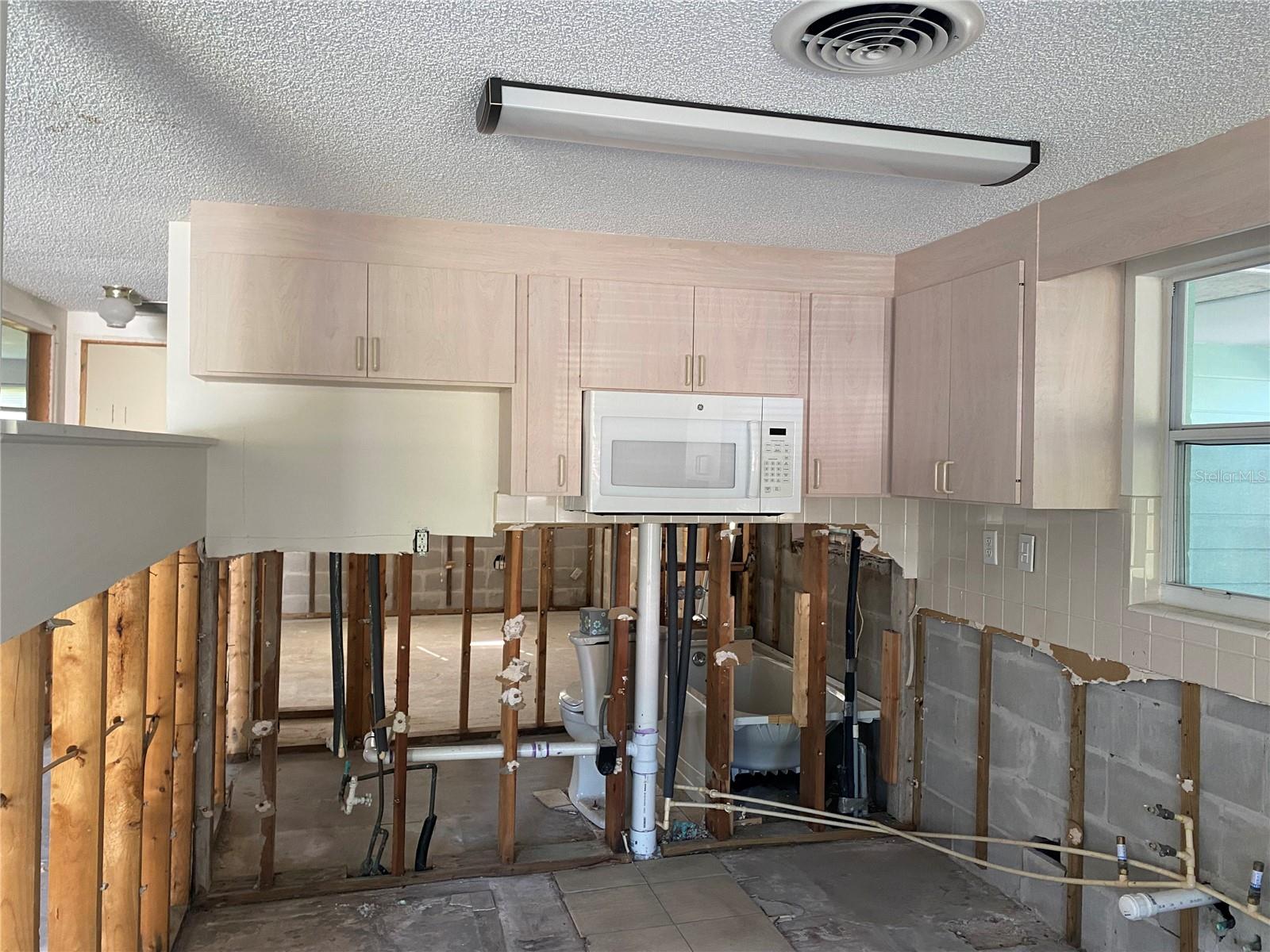 109 COLONIA LN W, NOKOMIS, FL, 34275