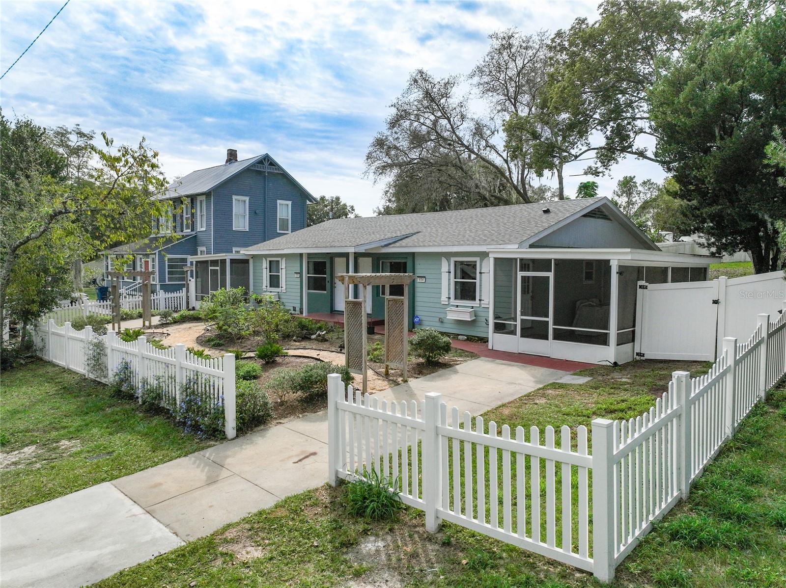 654 WARNER ST, GROVELAND, FL, 34736