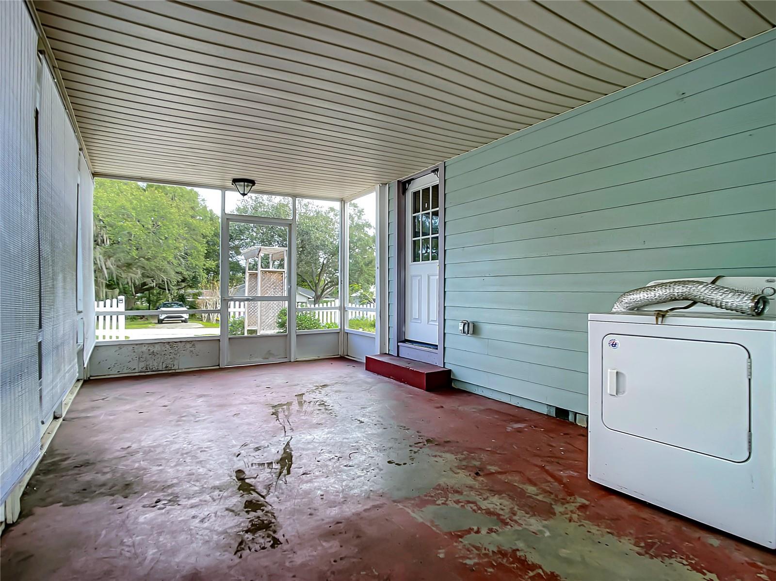 654 WARNER ST, GROVELAND, FL, 34736