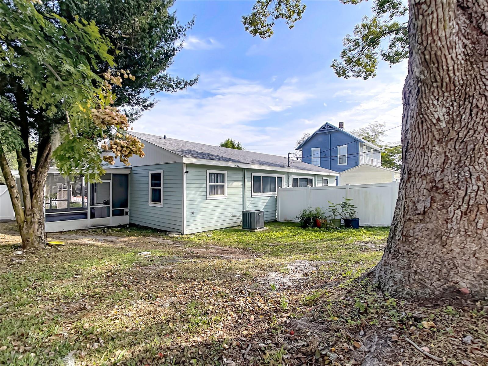 654 WARNER ST, GROVELAND, FL, 34736