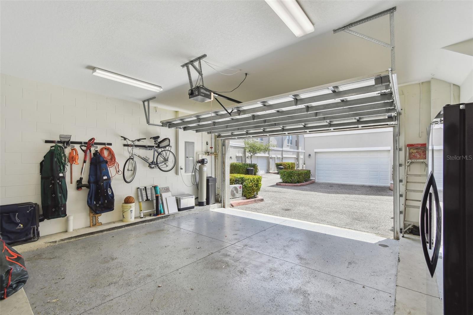 471 GILMAN CT N, ST PETERSBURG, FL, 33716