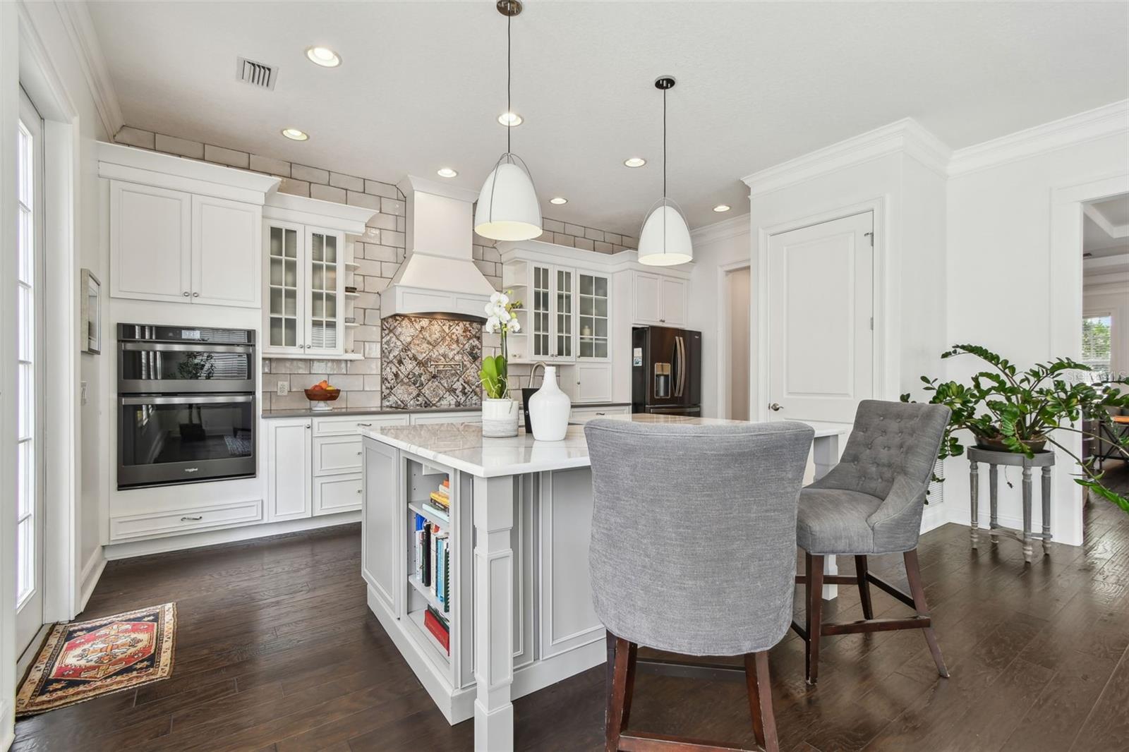 471 GILMAN CT N, ST PETERSBURG, FL, 33716