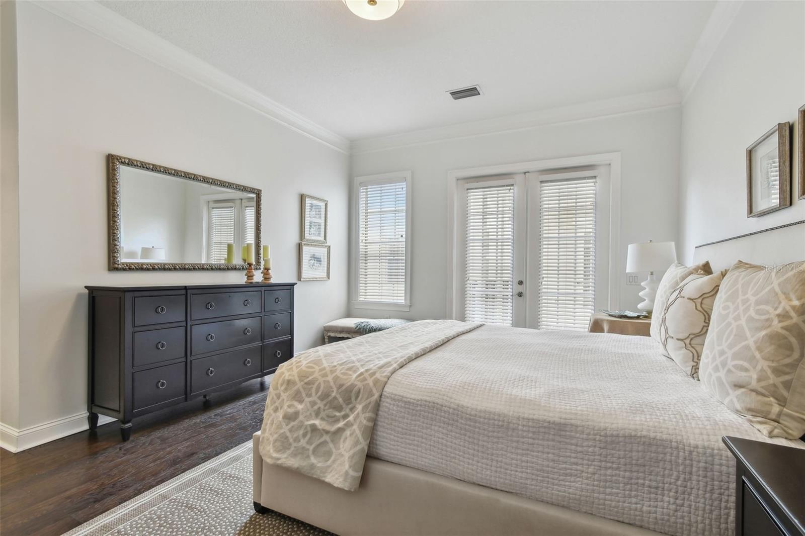 471 GILMAN CT N, ST PETERSBURG, FL, 33716