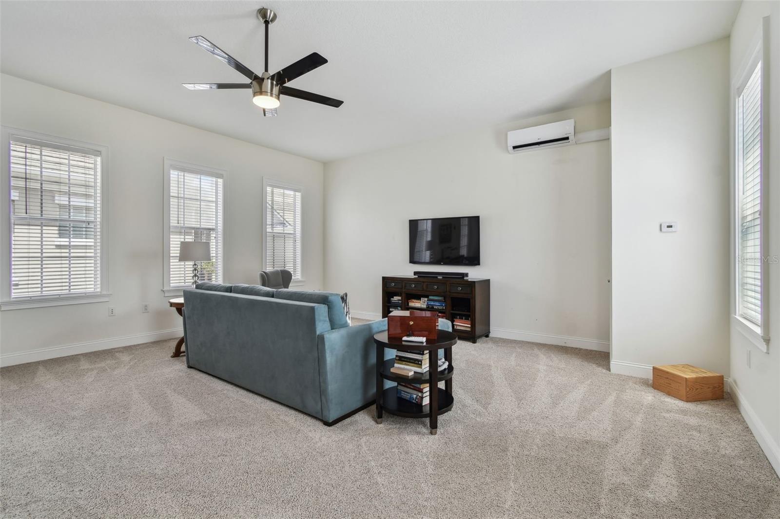 471 GILMAN CT N, ST PETERSBURG, FL, 33716