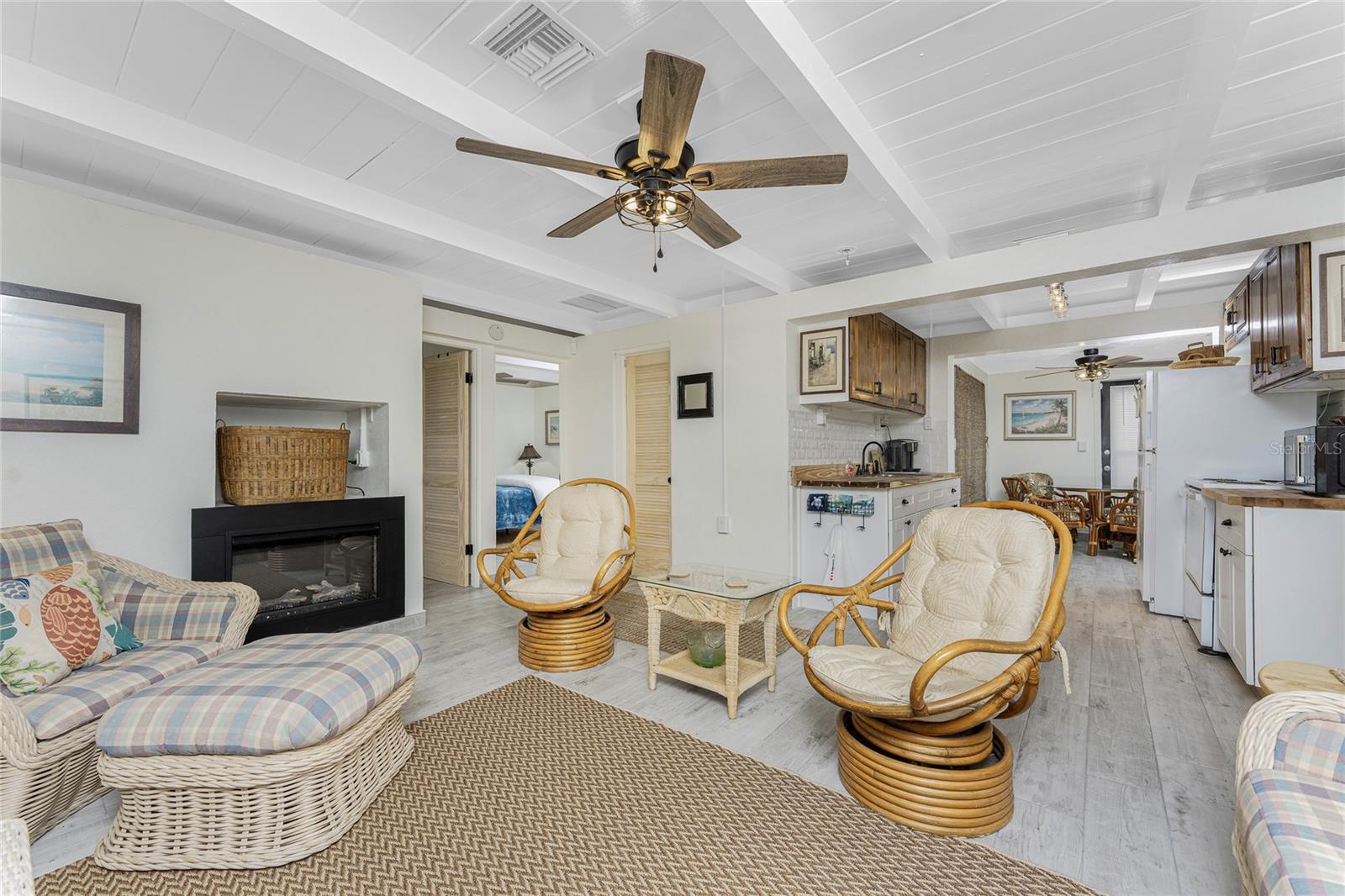 350 W COWLES ST, ENGLEWOOD, FL, 34223