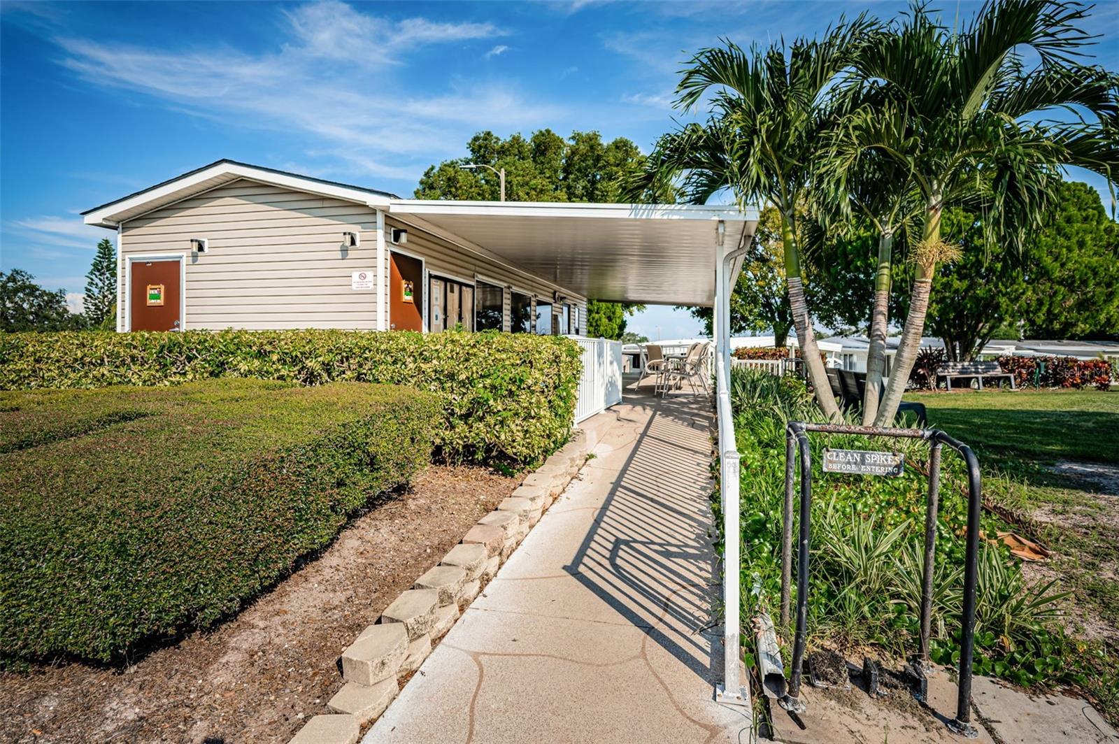 719 SUGAR PALM ST, LARGO, FL, 33778