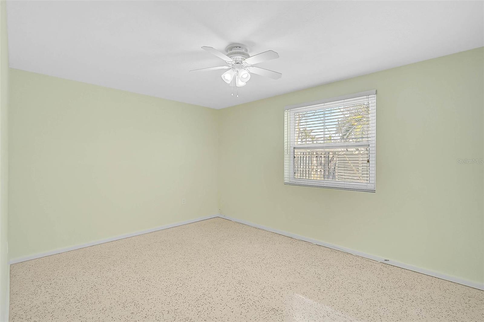 322 S WASHINGTON DR, SARASOTA, FL, 34236