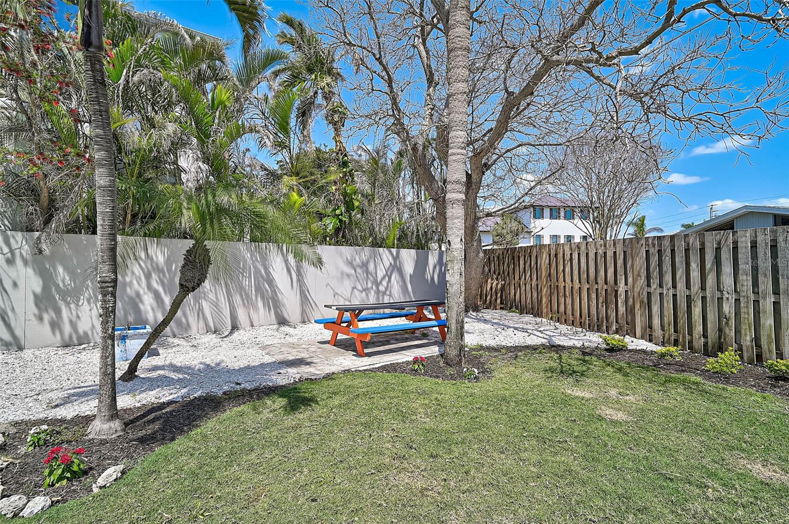 322 S WASHINGTON DR, SARASOTA, FL, 34236