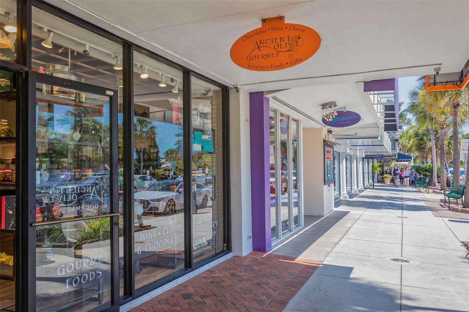 322 S WASHINGTON DR, SARASOTA, FL, 34236