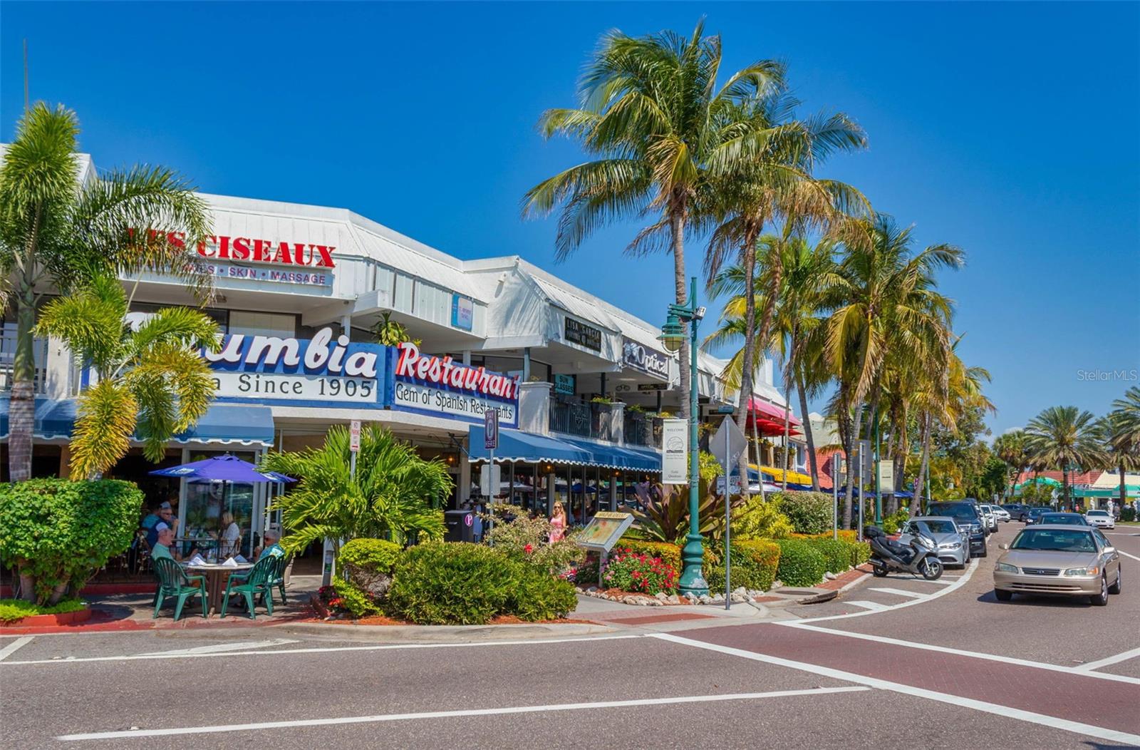 322 S WASHINGTON DR, SARASOTA, FL, 34236