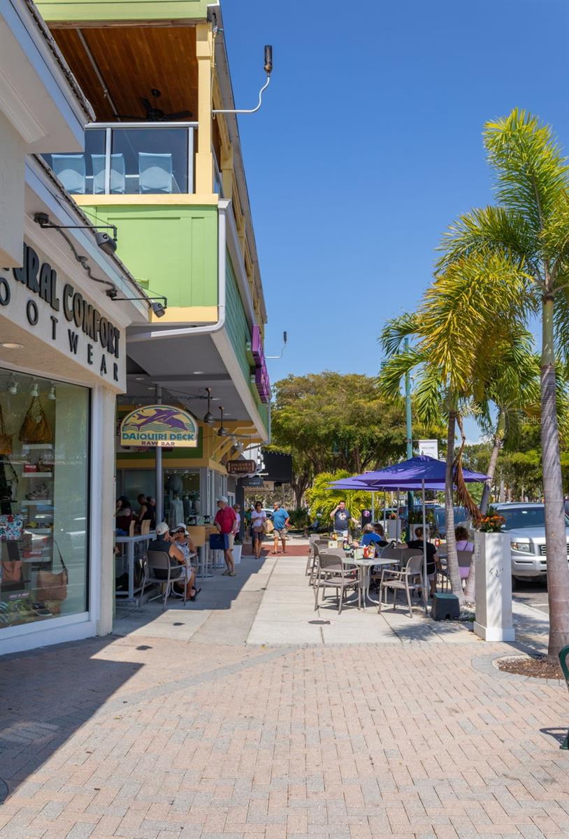 322 S WASHINGTON DR, SARASOTA, FL, 34236