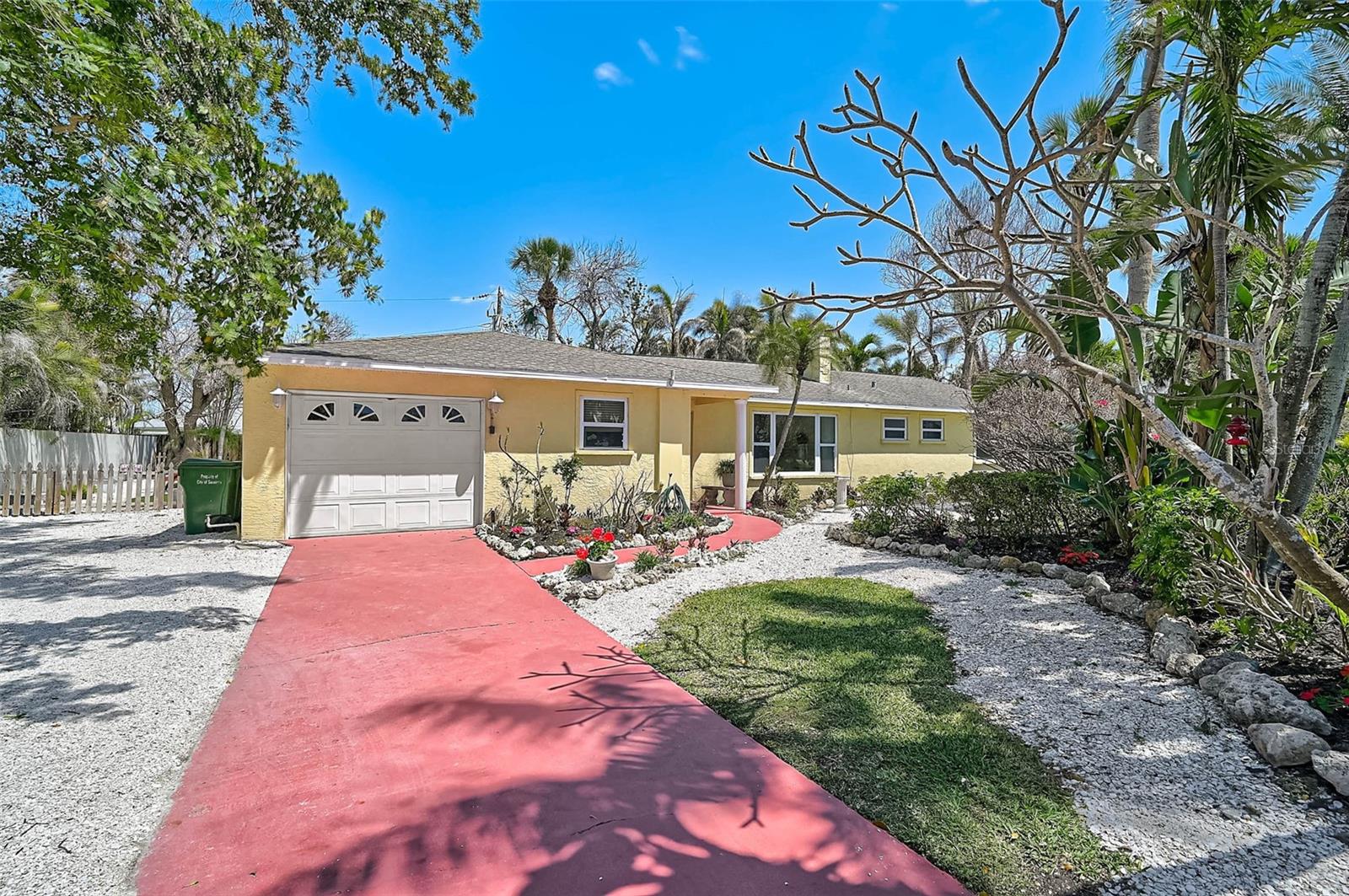 322 S WASHINGTON DR, SARASOTA, FL, 34236