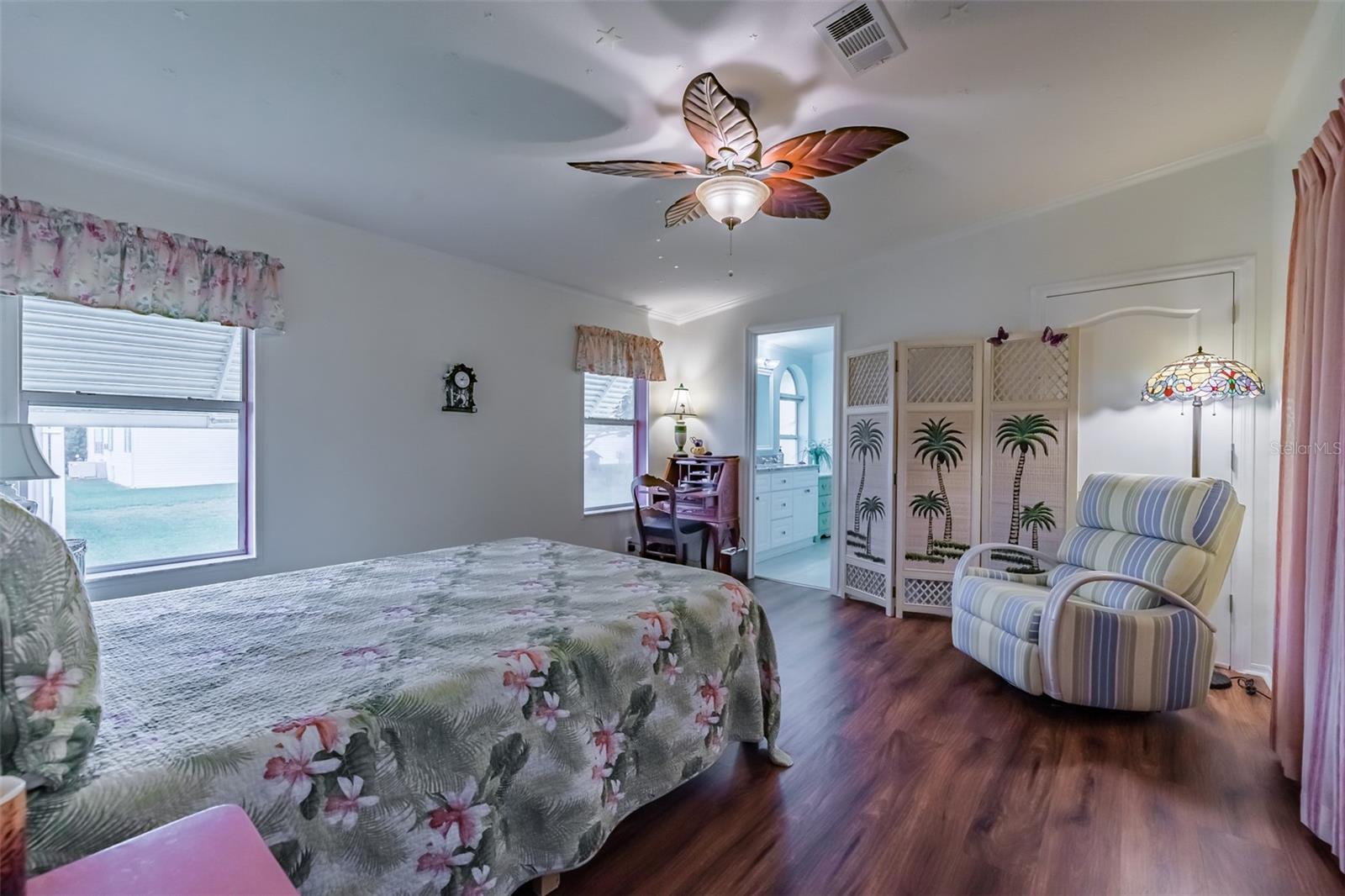 37539 LANDIS AVE, ZEPHYRHILLS, FL, 33541