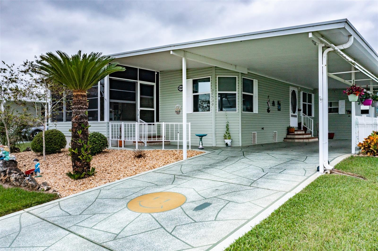 37539 LANDIS AVE, ZEPHYRHILLS, FL, 33541