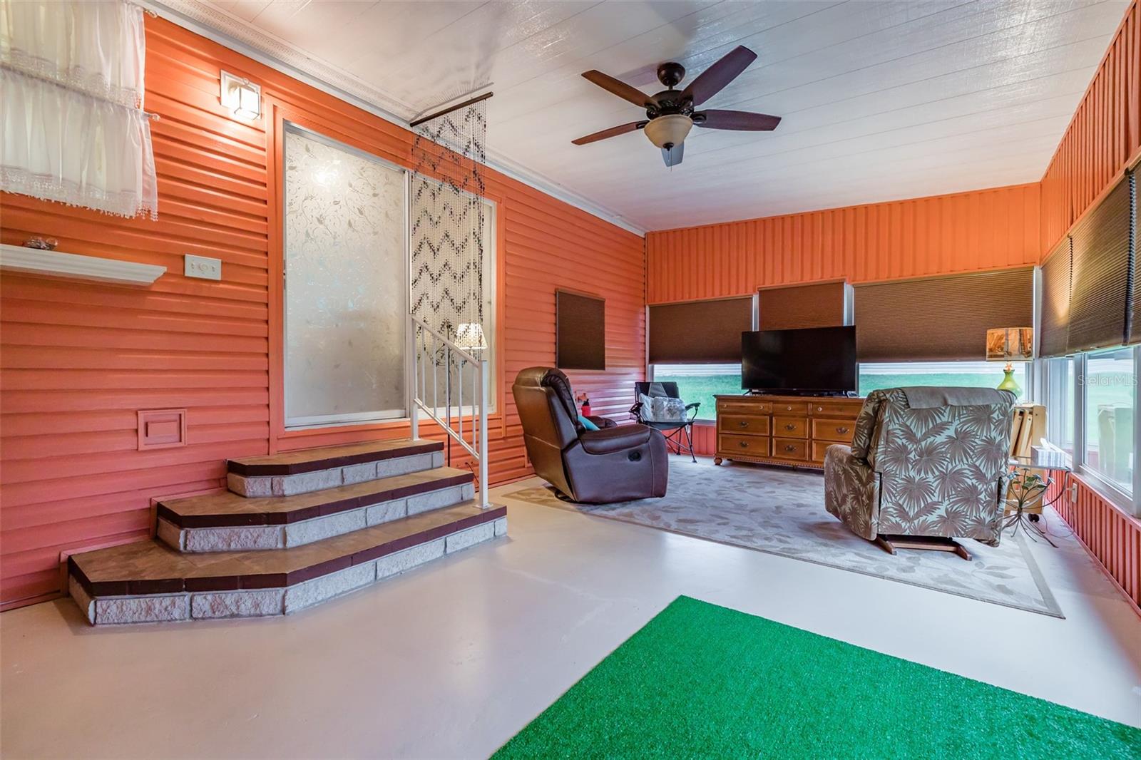 37539 LANDIS AVE, ZEPHYRHILLS, FL, 33541