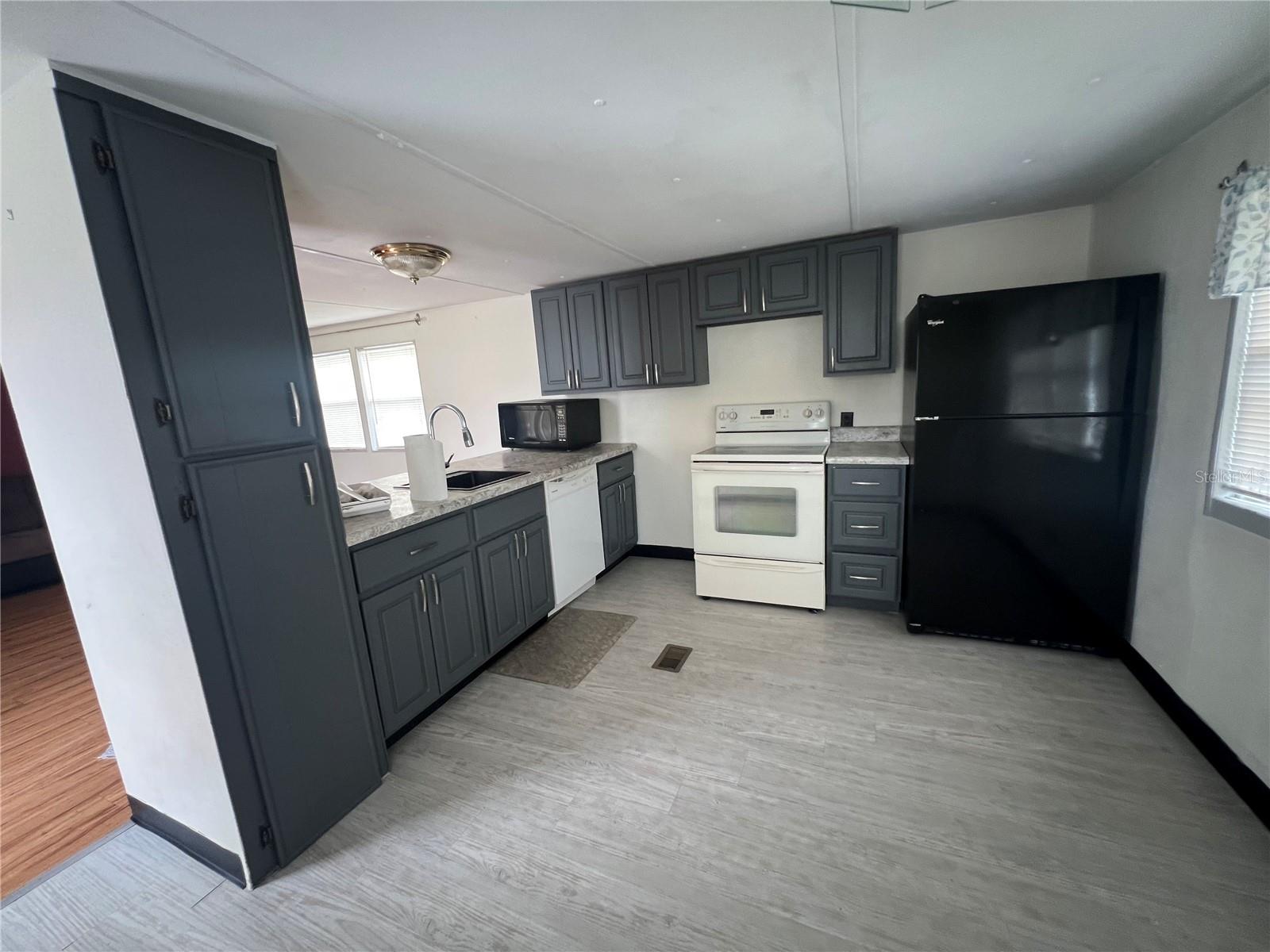 6720 PARK BLVD N #77, PINELLAS PARK, FL, 33781