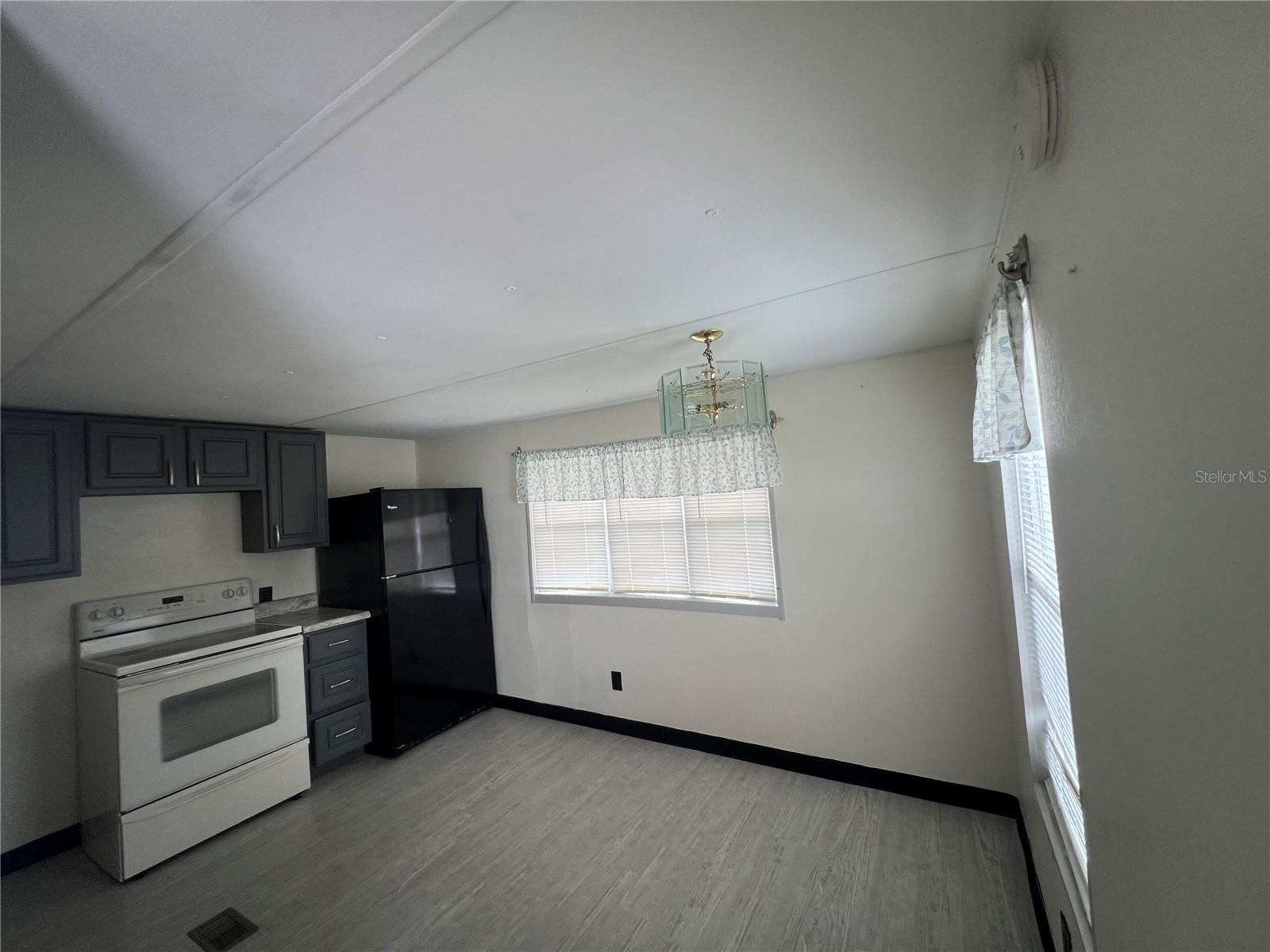 6720 PARK BLVD N #77, PINELLAS PARK, FL, 33781