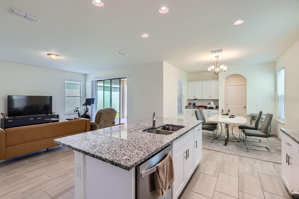 16554 POINT ROCK DR, WINTER GARDEN, FL, 34787
