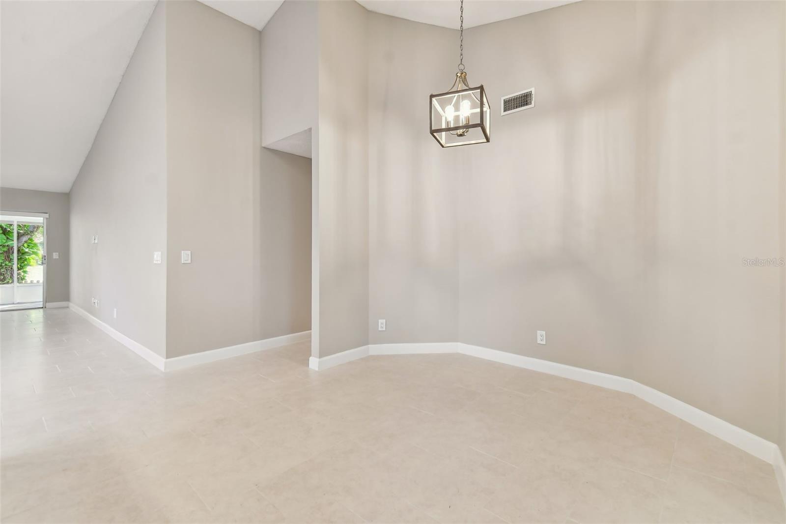 1604 COBBLER DR, LUTZ, FL, 33559