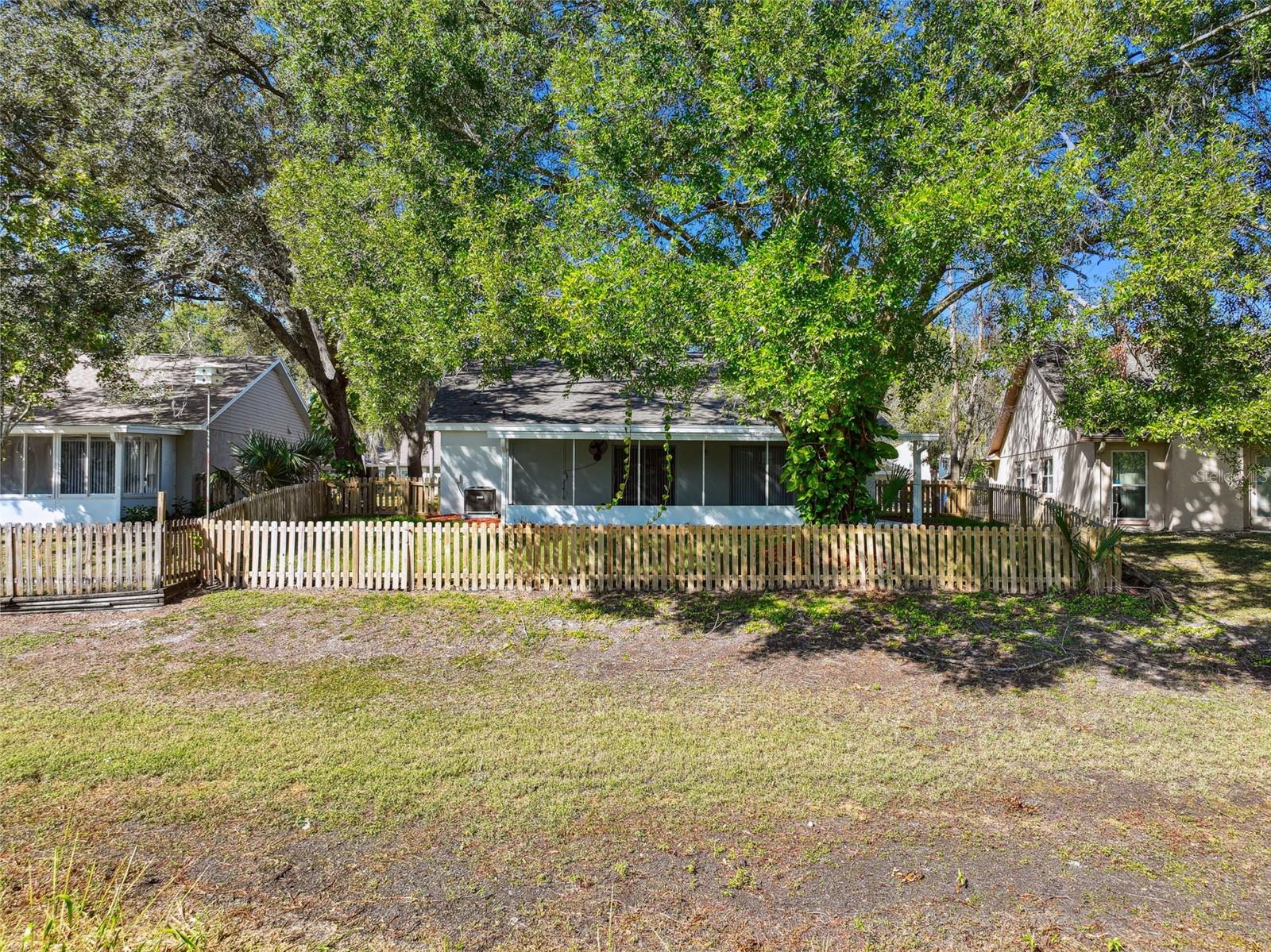 1604 COBBLER DR, LUTZ, FL, 33559