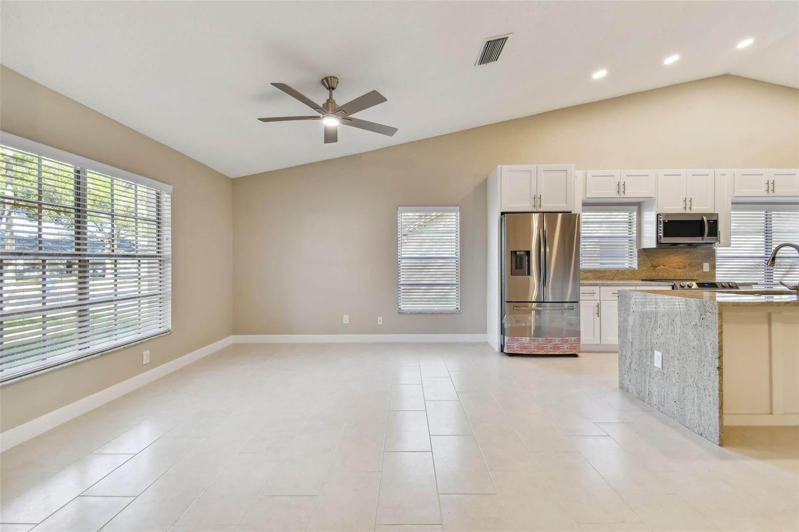 1604 COBBLER DR, LUTZ, FL, 33559